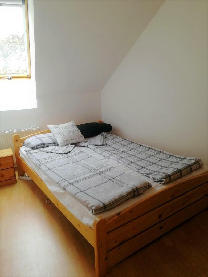 Centrum - A. Apartman Pécs Exterior foto